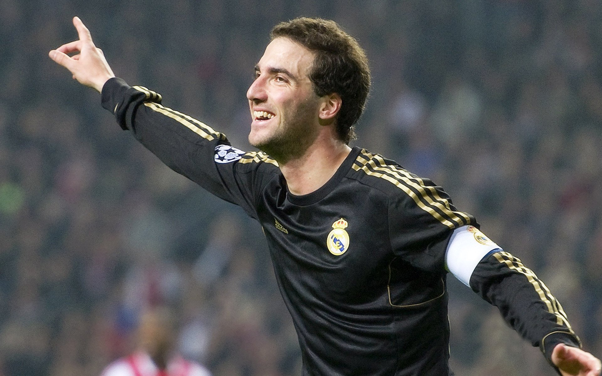 新星崛起:年轻球员的逆袭故事!,新秀崛起视频