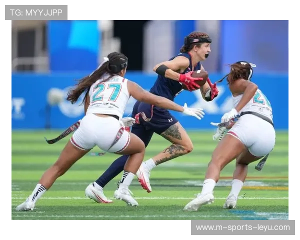 女子腰旗强强对话，展现顶级水平，拓展活动腰旗大战规则